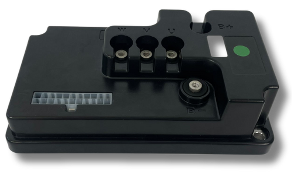 SPLIFT-M: the compact and intelligent DC motor controller for electric vehicles